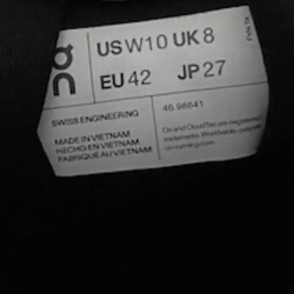 On Clouds Cloudrunner Size 10 Women Athletic Sneaker in Heron/Black EUC - Picture 5 of 5